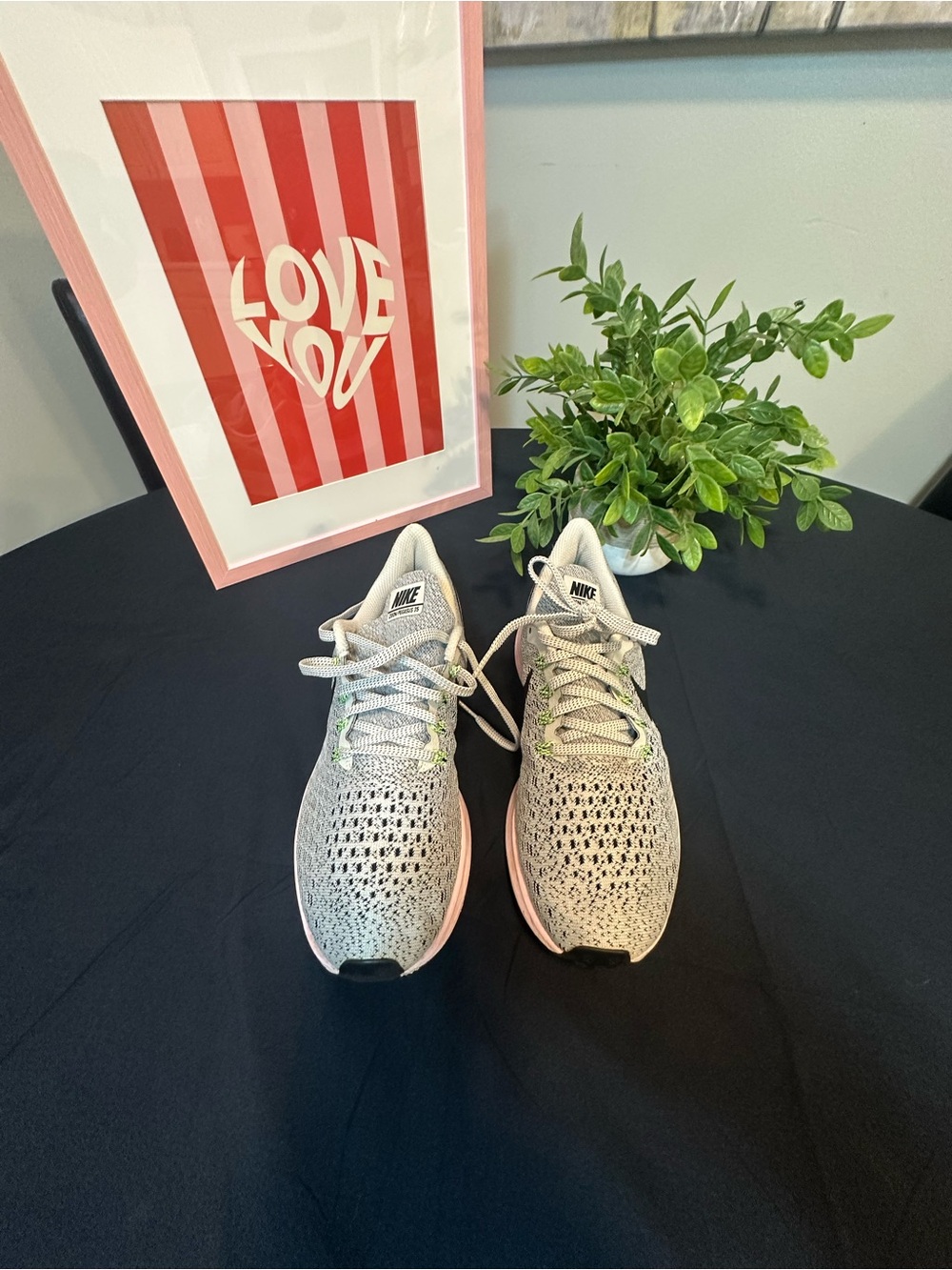 Nike Light Gray Knit Running Shoes with Pink Midsole